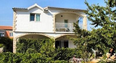 Vodice apartmani Matić, Privatunterkunft im Ort Split, Kroatien
