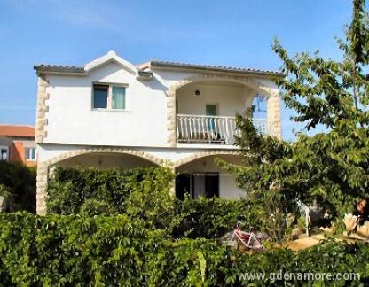 Vodice apartmani Matić, Privatunterkunft im Ort Split, Kroatien - Vodice apartmani Matić