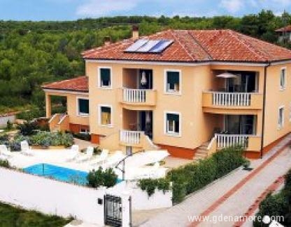 Apartmani , zasebne nastanitve v mestu Zadar, Hrva&scaron;ka