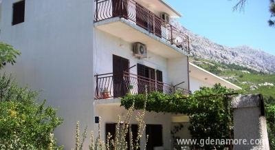 Apartman Rubić, Privatunterkunft im Ort Lokva Rogoznica, Kroatien