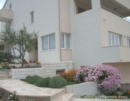 Apartmani Pera, zasebne nastanitve v mestu Hvar, Hrva&scaron;ka - vanjski izgled