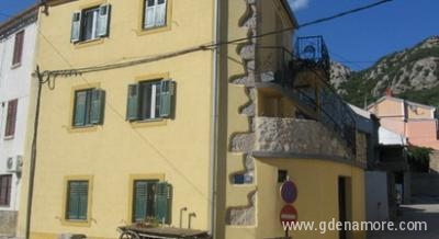 apartmani babić, Privatunterkunft im Ort Baška, Kroatien