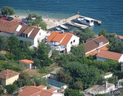 Tri vlake, alojamiento privado en Viganj, Croacia - kuća-panorama