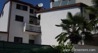 Dejana 2, Privatunterkunft im Ort Pula, Kroatien