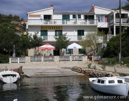 Restaurant &amp; Pansion, zasebne nastanitve v mestu Dugi Otok, Hrva&scaron;ka