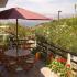 Apartman Vidikovac, Privatunterkunft im Ort Brač, Kroatien - Velika terasa s pogledom na more