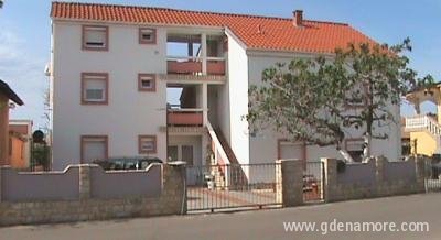 Apartmani &#34;Danica&#34;, Privatunterkunft im Ort Vir, Kroatien