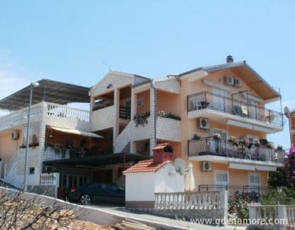 Apartmani Curic, Privatunterkunft im Ort Čiovo, Kroatien - Cijela kuća