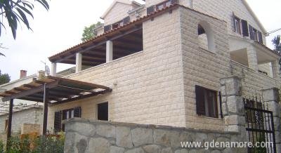 Apartmani Beba, Privatunterkunft im Ort Brač Splitska, Kroatien