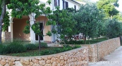 Apartmani Anja, Privatunterkunft im Ort Hvar, Kroatien